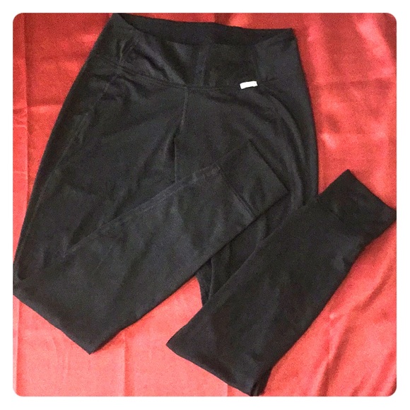 Patagonia Pants - NWOT Patagonia Lightweight Capilene Bottoms Small